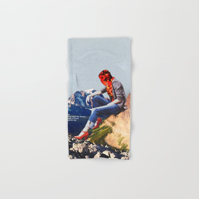 Daydream Bath Towel Gallery Image 1