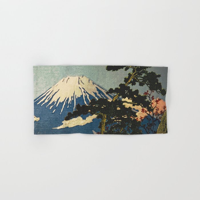 Evening in Maido Bath Towel Gallery Image 1