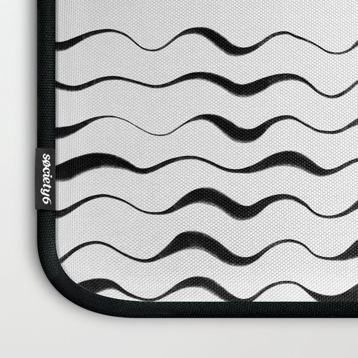 La Luna / Landscape Orientation Laptop Sleeve Gallery Image 3