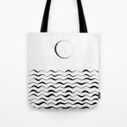 La Luna / Landscape Orientation Tote Bag Gallery Image 1