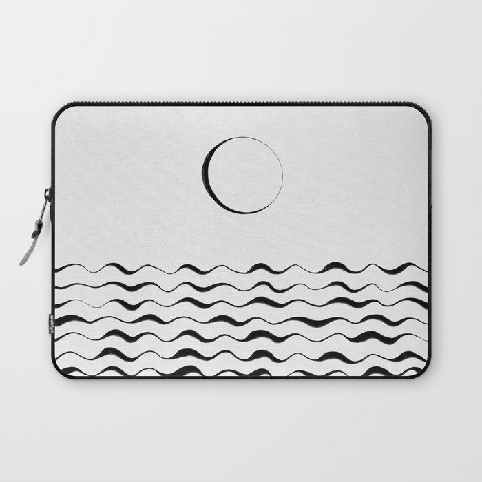 La Luna / Landscape Orientation Laptop Sleeve Gallery Image 1