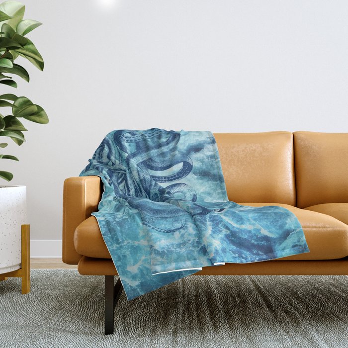 Octopus Throw Blanket Gallery Image 1