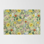Vintage Floral Garden Rug Gallery Image 2
