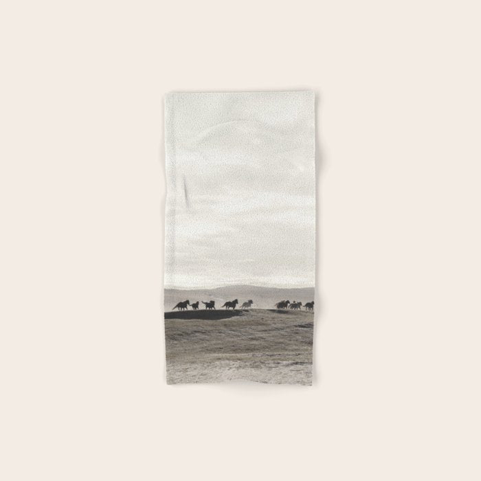 Horses on the Dunes Bath Towel Gallery Image 1