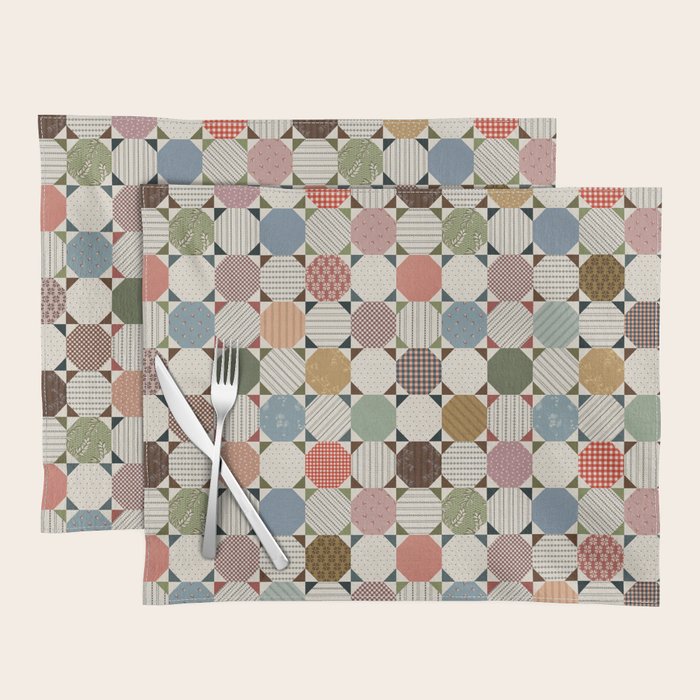Rounded Quilt Placemat Gallery Image 1