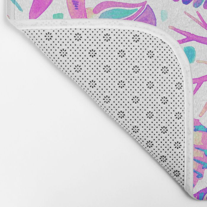 Painted Seashells - Periwinkle & Mint Bath Mat Gallery Image 2