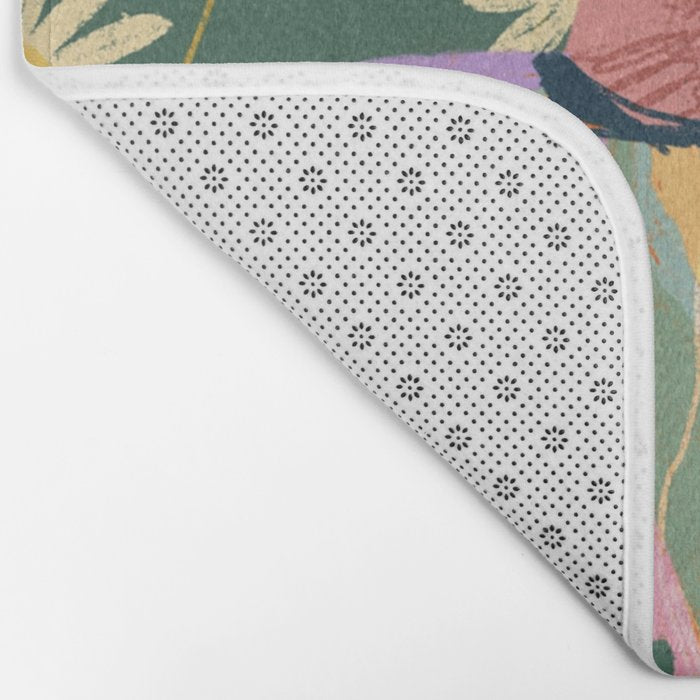 Free woman Bath Mat Gallery Image 2