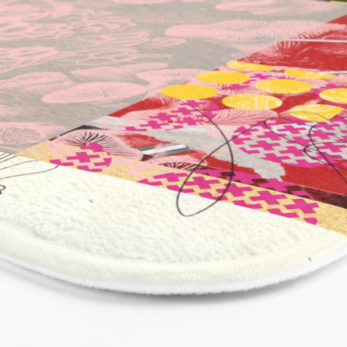 daydream in rosa traÌumen strukturiert versunken sinkend Bath Mat Gallery Image 3