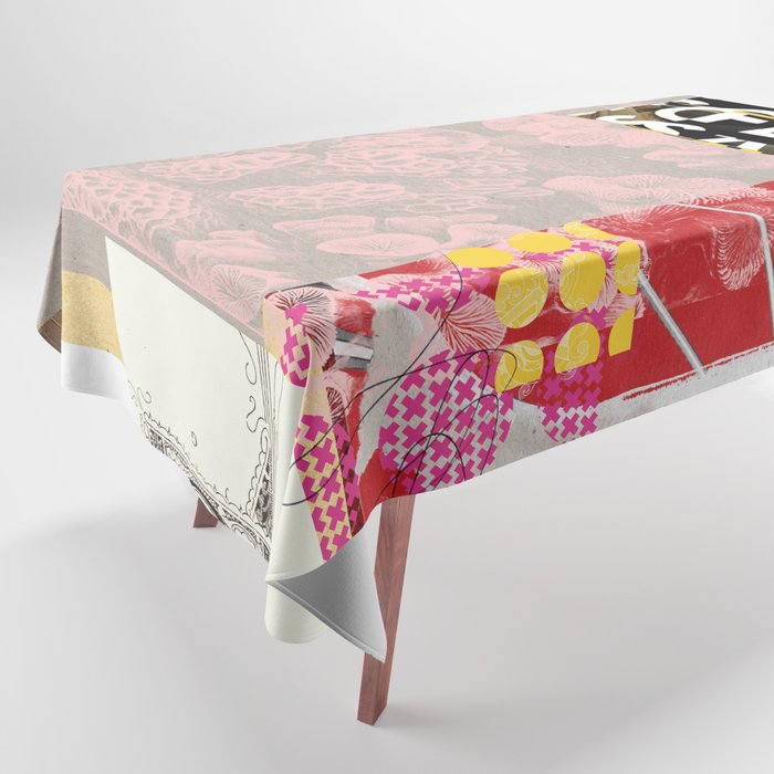 daydream in rosa traÌumen strukturiert versunken sinkend Tablecloth Gallery Image 1