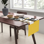 daydream in rosa traÌumen strukturiert versunken sinkend Table Runner Gallery Image 2