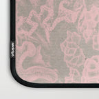 daydream in rosa traÌumen strukturiert versunken sinkend Laptop Sleeve Gallery Image 3