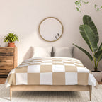 Checkered (Tan & White Pattern) Comforter Gallery Image 3