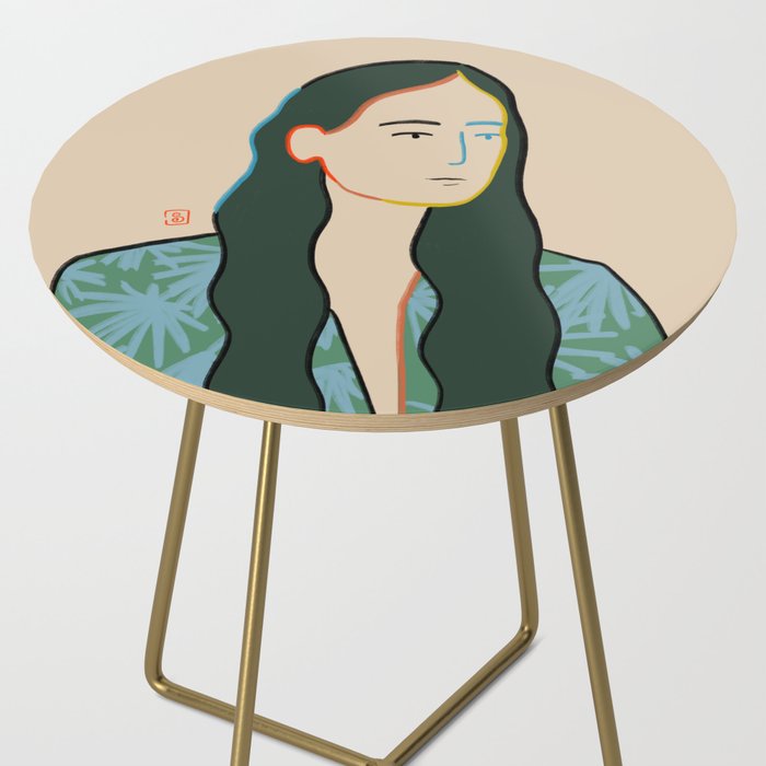 GIRL IN LOVE Side Table Gallery Image 2