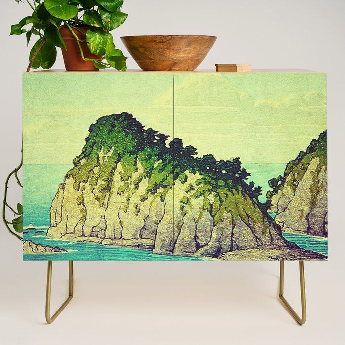 Heading towards Ohzu Credenza Gallery Image 1