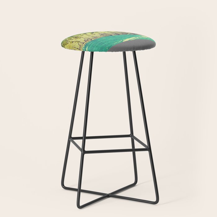 Heading towards Ohzu Stool Gallery Image 1