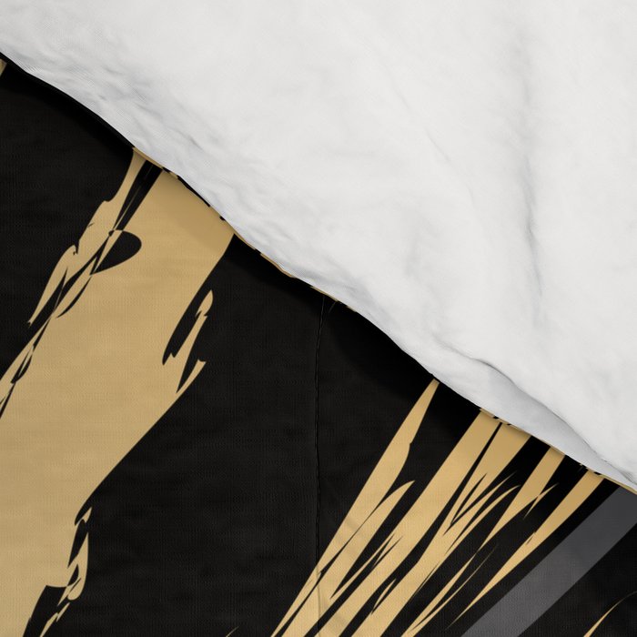 Luxurious Black and Gold Marble Comforter Gallery Image 4
