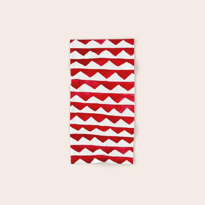 Red Triangle Lines Bath Towel Gallery Image 1