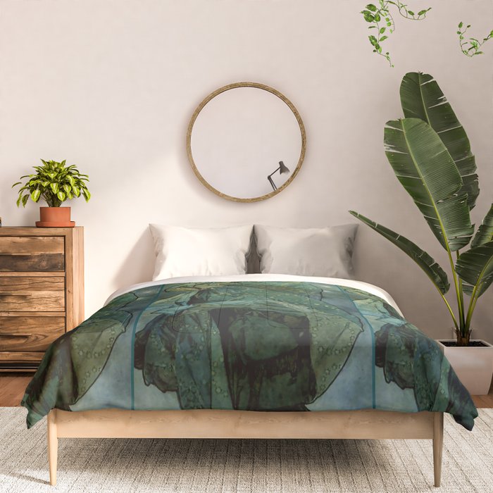 Alphonse Mucha "The Moon and the Stars Series: The Moon" Comforter Gallery Image 3