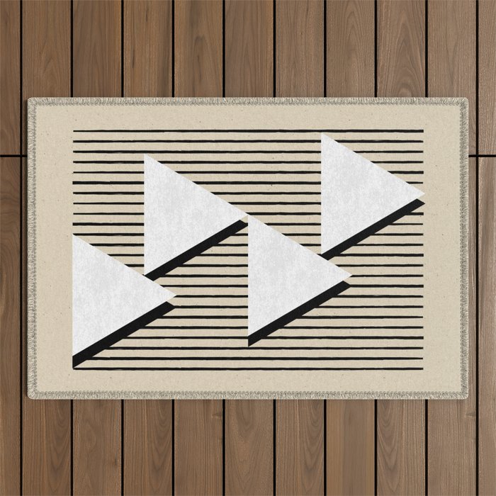 Triangle black and white Stripes Outdoor Rug Gallery Image 1