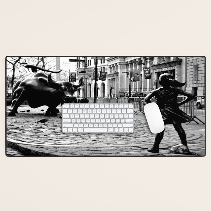 Fearless Girl and the Charging Bull Desk Mat Gallery Image 1