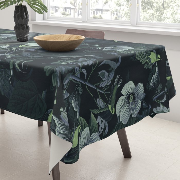 World of Birds V Tablecloth Gallery Image 3