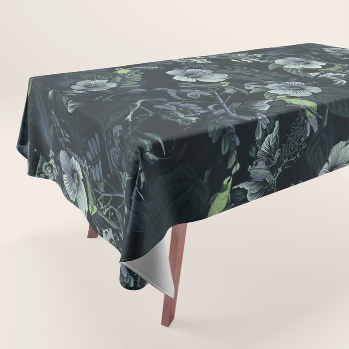 World of Birds V Tablecloth Gallery Image 1