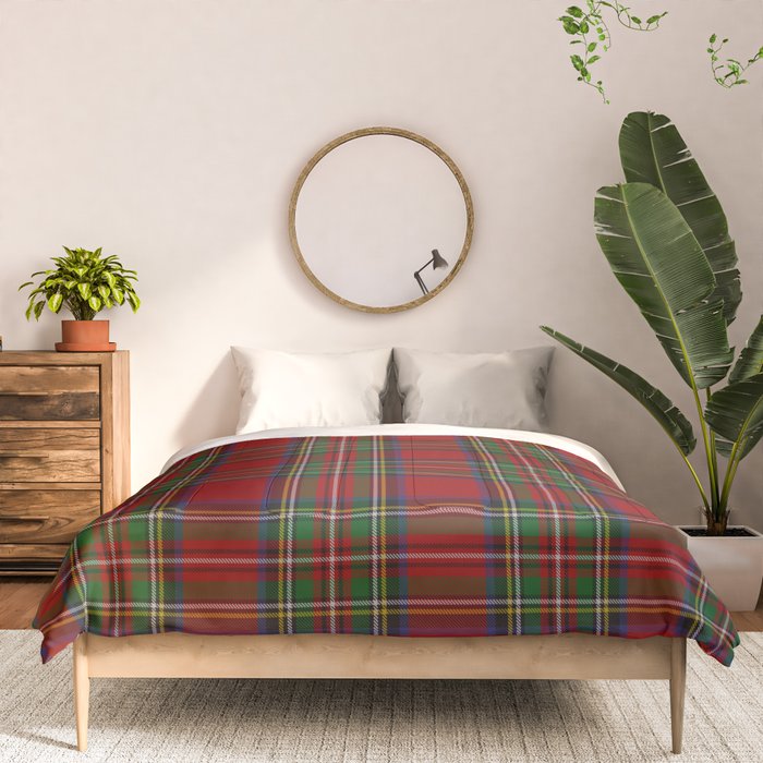 The Royal Stewart Tartan Comforter Gallery Image 3