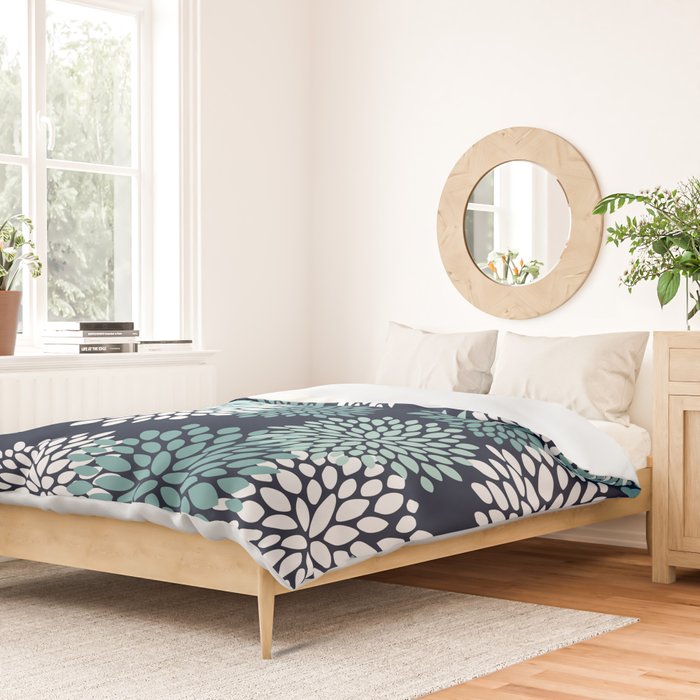 Floral Blooms in Navy, Teal and White Duvet Cover Gallery Image 2