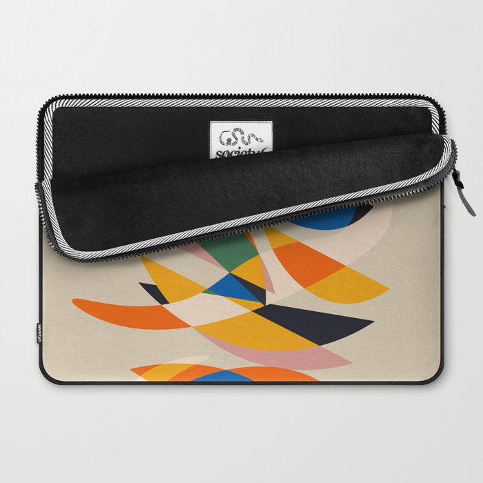 //05 Laptop Sleeve Gallery Image 2