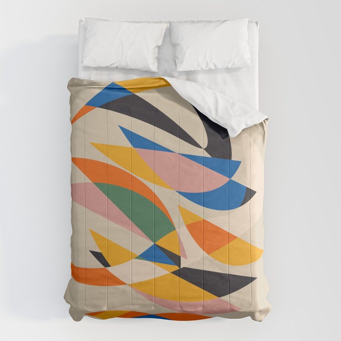 //05 Comforter Gallery Image 6