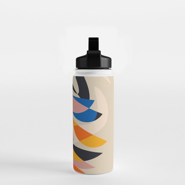 //05 Water Bottle Gallery Image 2
