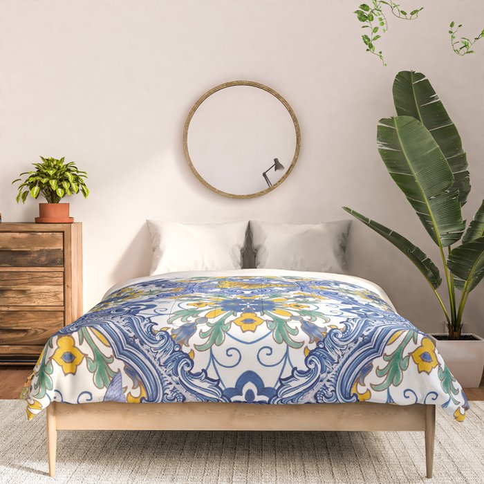 Blue ceramic maiolica tiles, yellow flowers and butterflies Comforter Gallery Image 3