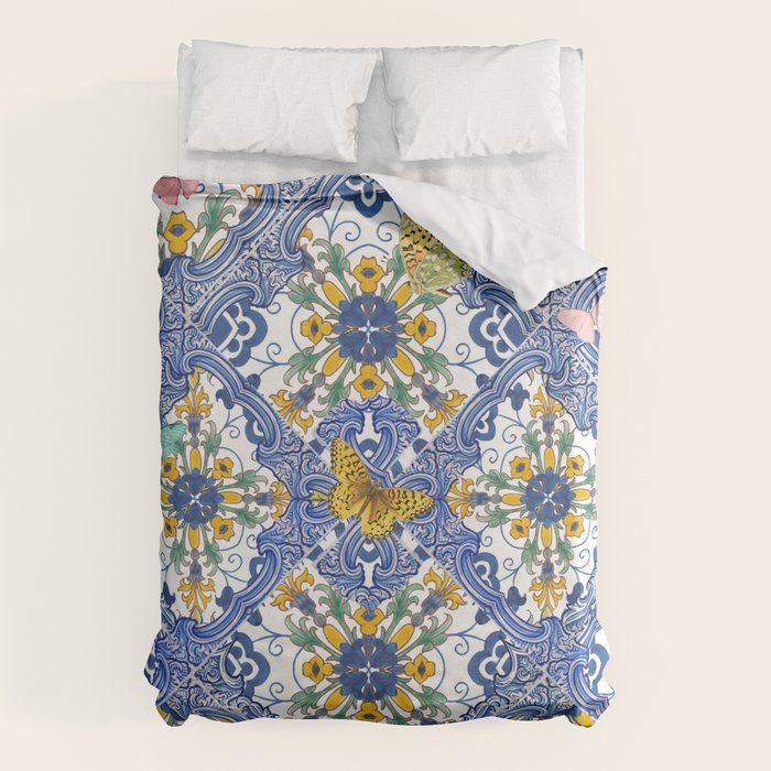 Blue ceramic maiolica tiles, yellow flowers and butterflies Duvet Cover