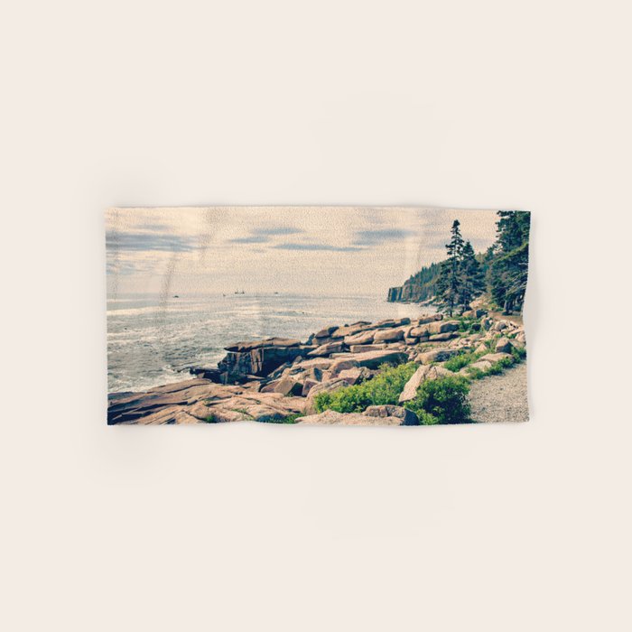 Acadia Bath Towel Gallery Image 1