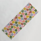Flower - Vintage Daisy Yoga Mat Gallery Image 1