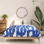Bright Blue and White Mid-century Modern Loop Pattern  Comforter Gallery Image 3