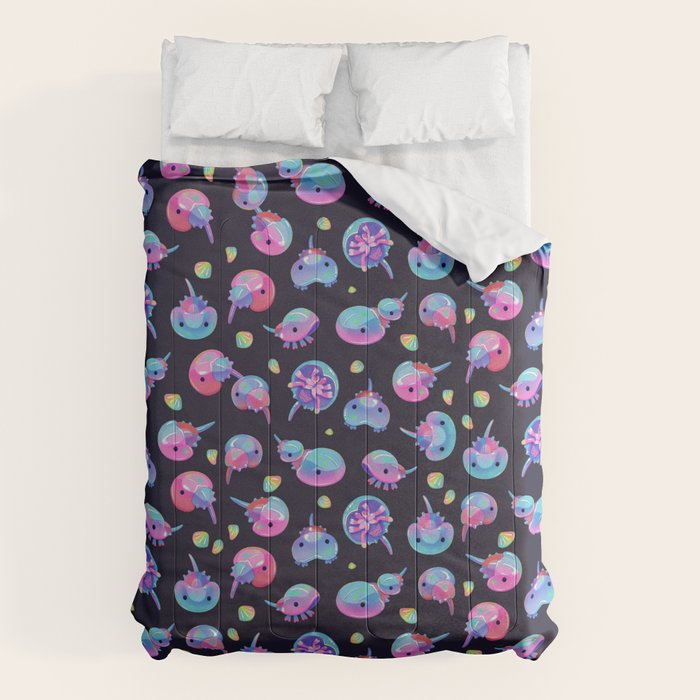 Horseshoe crab - dark Comforter Gallery Image 1