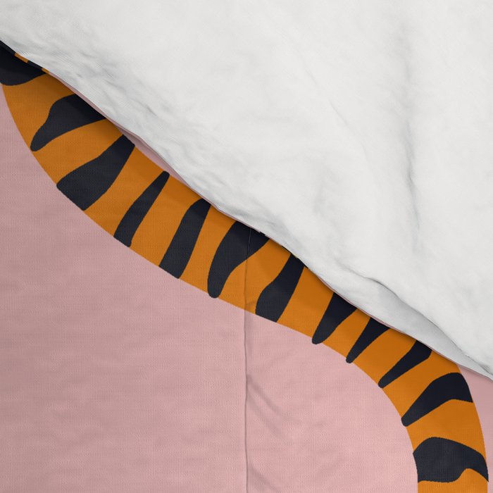 Bengal tigers and leopards on pink background Comforter Gallery Image 4