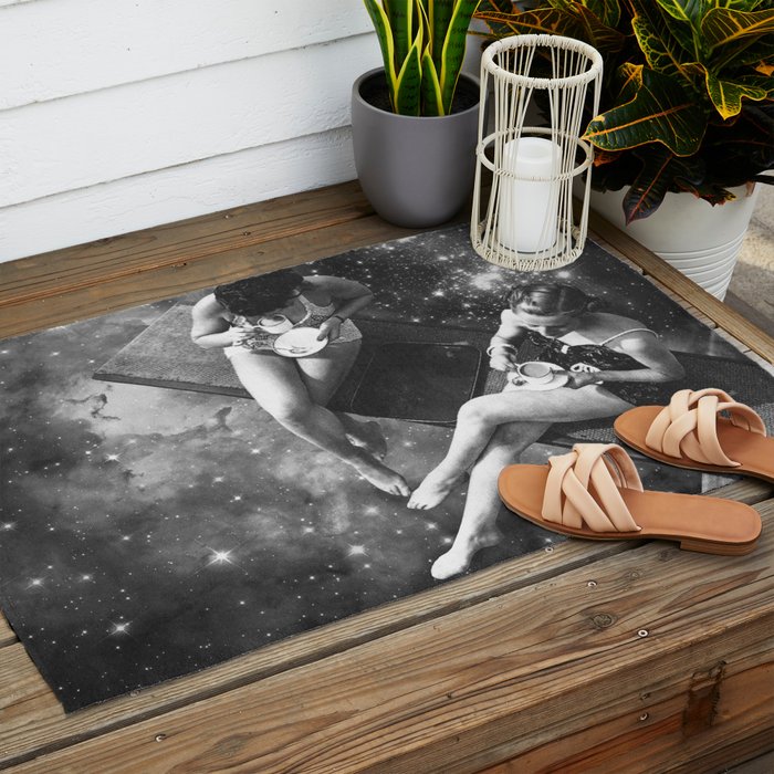 Universal BFF - Coffee Chat Outdoor Rug Gallery Image 2