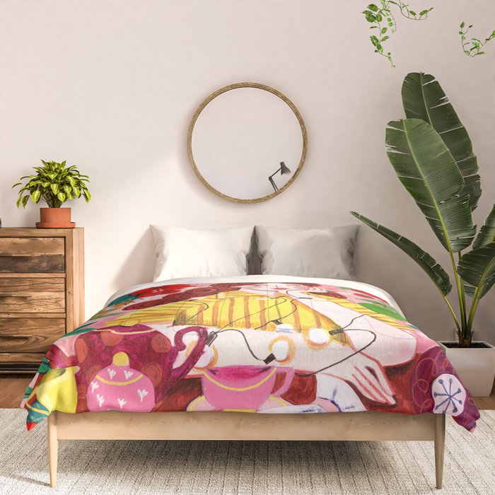 Midcentury Festive Christmas Woman Comforter Gallery Image 3