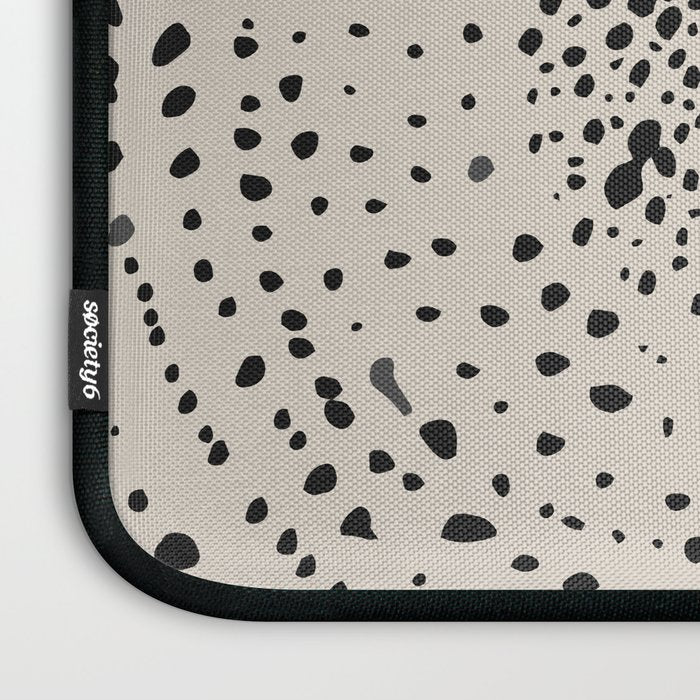 Boho Pattern Minimalistic Decor Laptop Sleeve Gallery Image 3