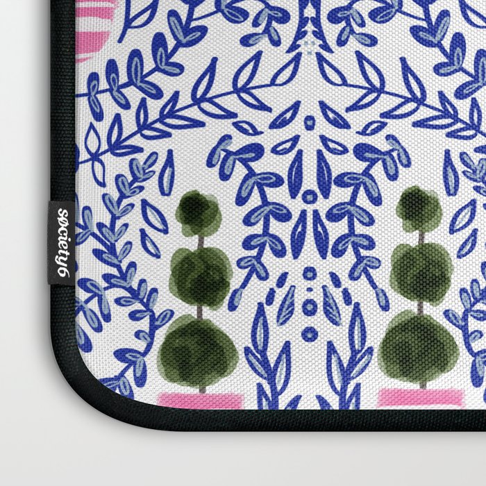 Southern Living - Chinoiserie Pattern Laptop Sleeve Gallery Image 3