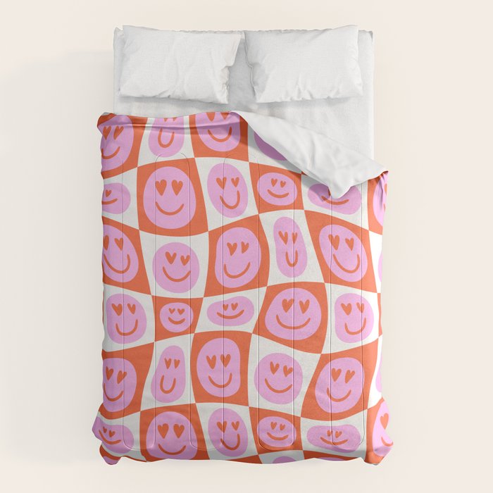 Romantic love heart eye face pattern Comforter Gallery Image 1