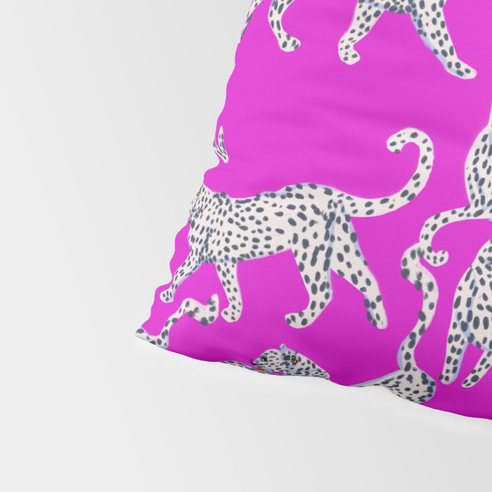 Abstract white leopards with red lips Pillow Sham Gallery Image 4