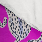 Abstract white leopards with red lips Comforter Gallery Image 4