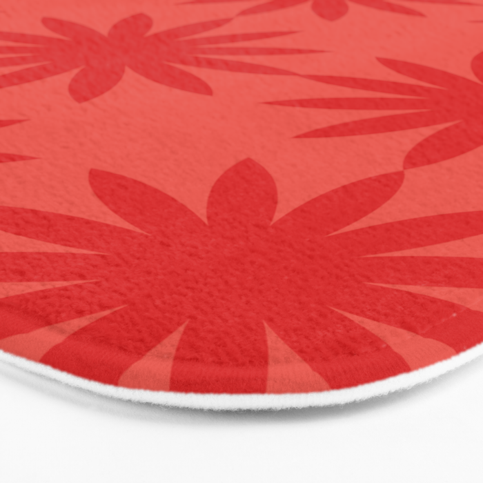 Red star flower Bath Mat Gallery Image 3