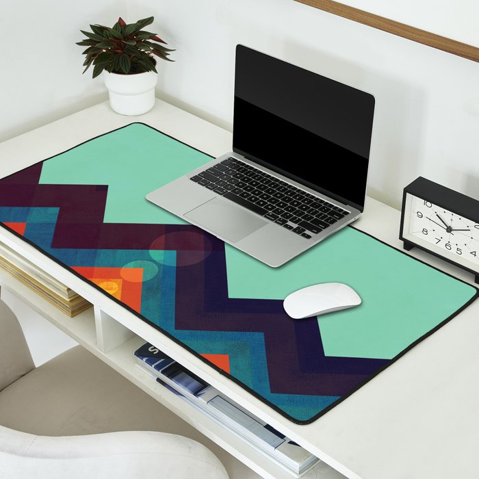 Howling Wild Wolf Desk Mat Gallery Image 2