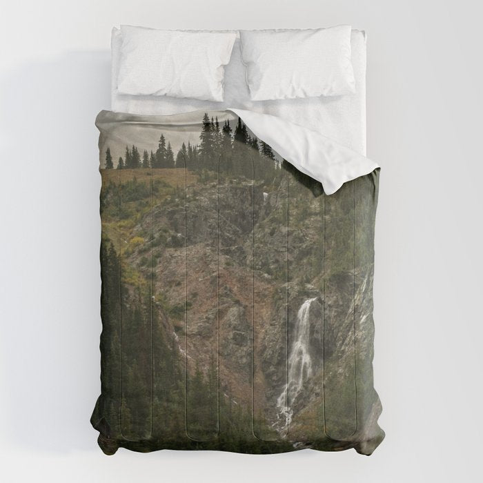 The Perfect Getaway Comforter Gallery Image 6