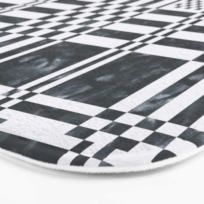 Structured Lines Grid Bath Mat Gallery Image 3