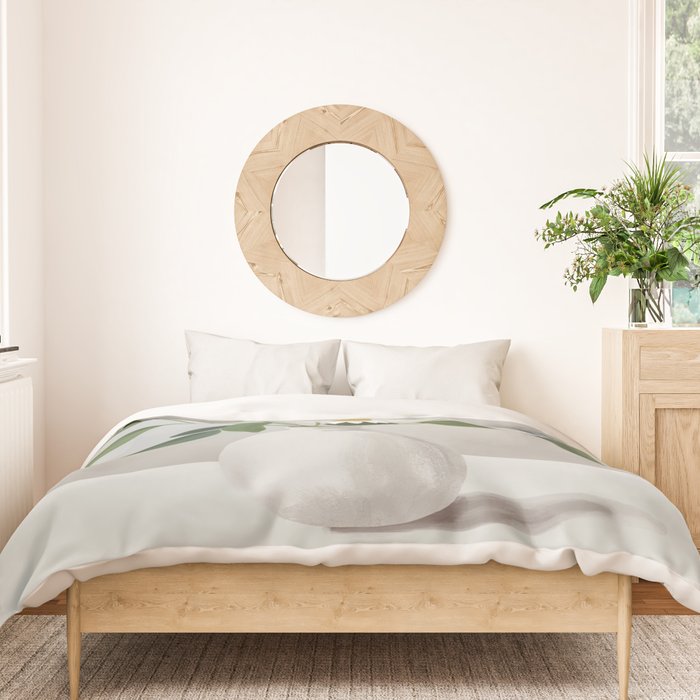 Minimalist Daisy Flowers Duvet Cover Gallery Image 3